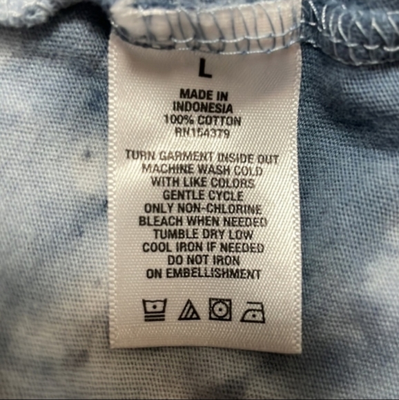 Free State Tie-Dye Floral T-Shirt Large - Picture 9 of 9